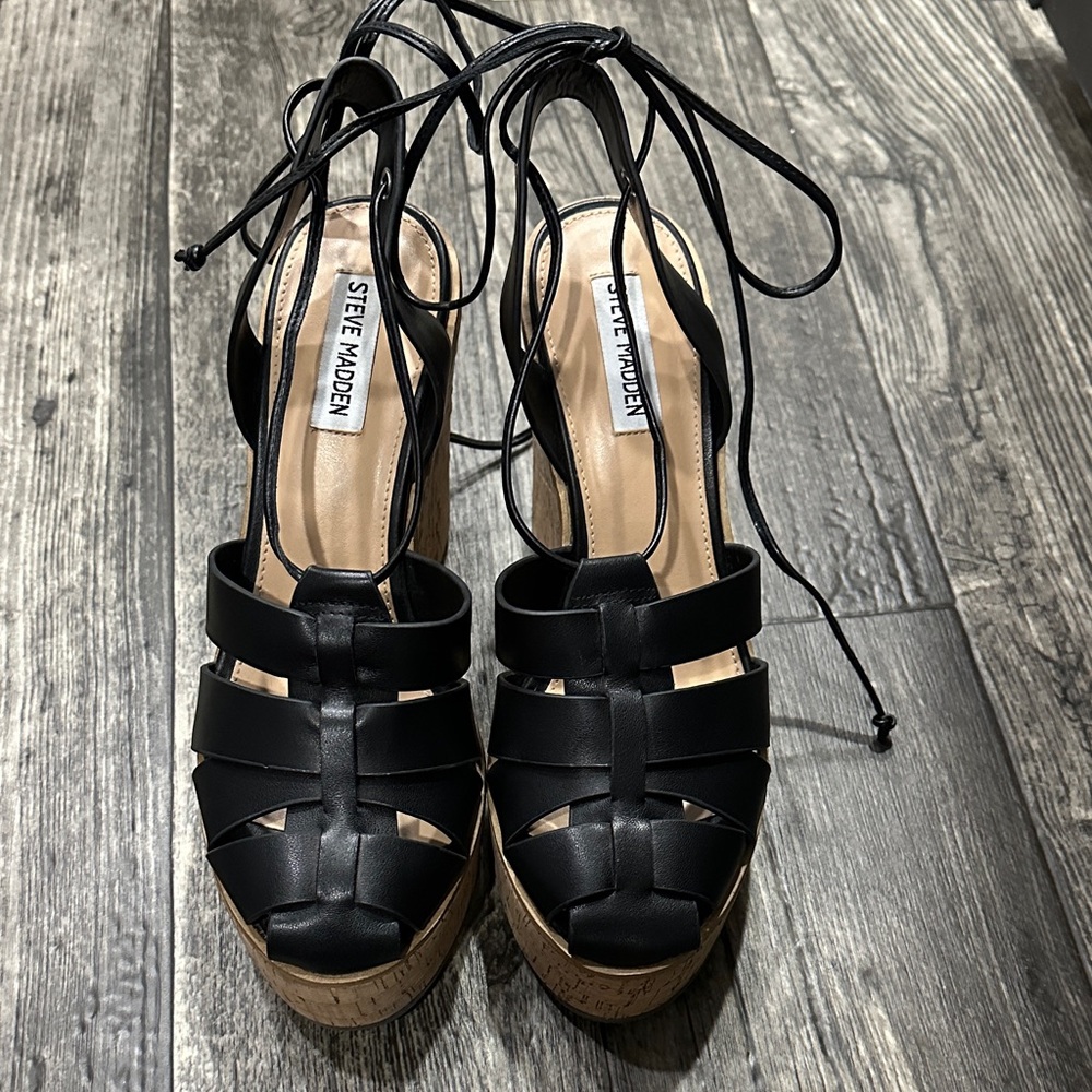Steve Madden Black Lace-Up Wedges